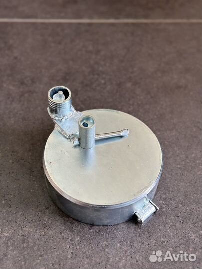 Замок бака сплошной гальваника диаметр 80