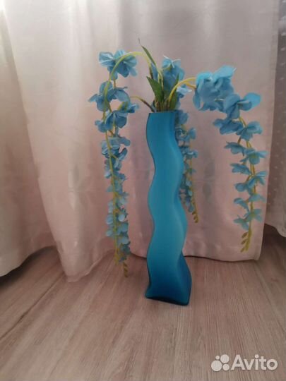 Ваза для цветов для интерьера