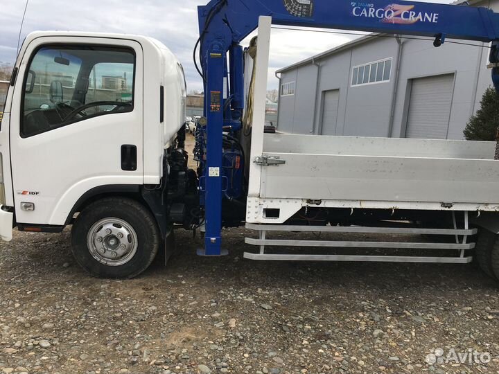 Isuzu NQR75 с КМУ, 2012