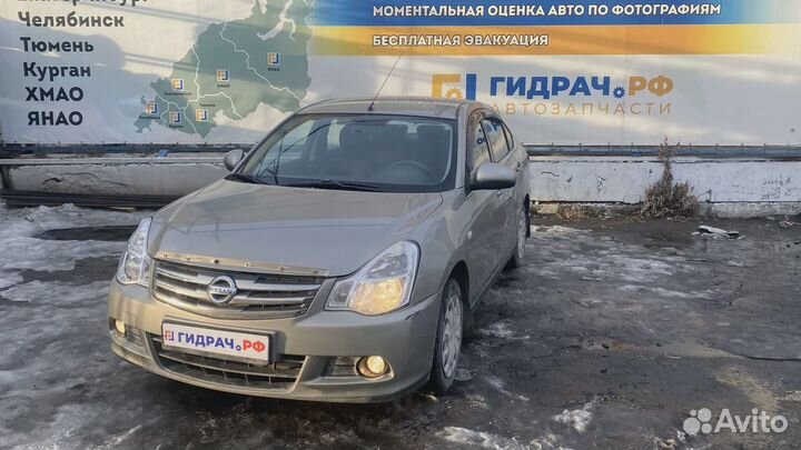 Обшивка крышки багажника Nissan Almera (G15) 84966