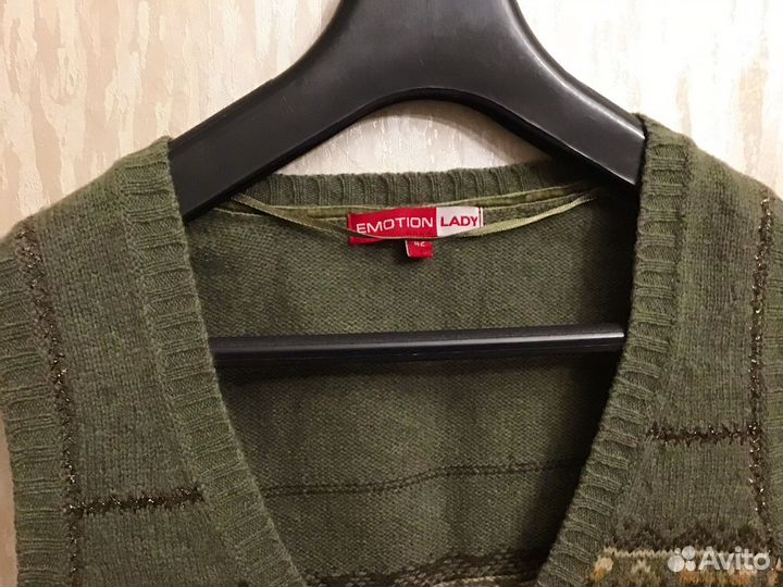 Безрукавка женская 44-46 р