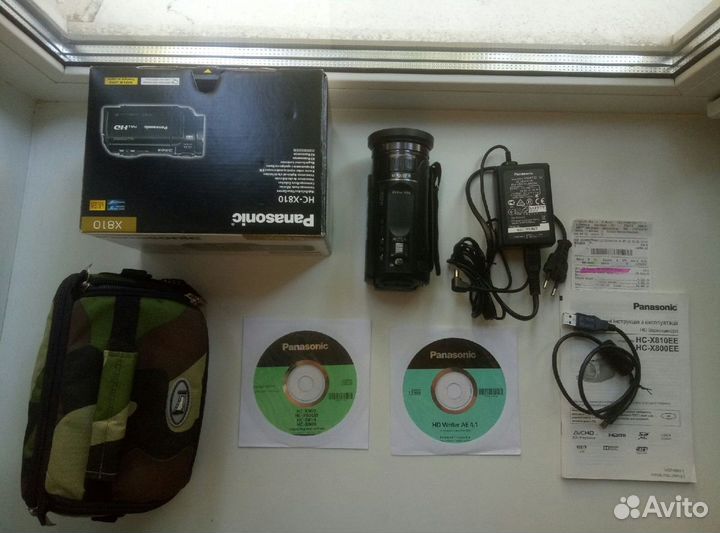 Видеокамера Panasonic HC-X810