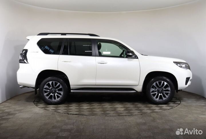 Toyota Land Cruiser Prado 4.0 AT, 2022, 49 км