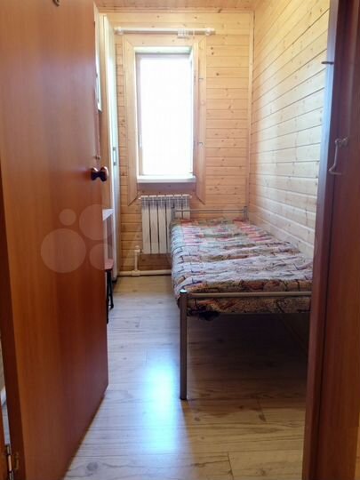 Комната 6 м² в 5-к., 2/2 эт.