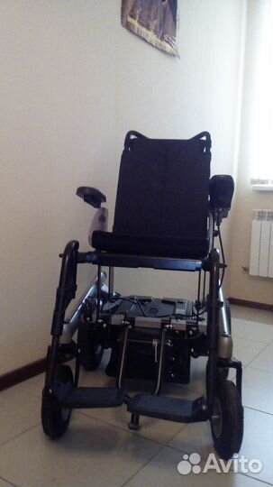 Кресло-коляска с электроприводом Otto Bock В500