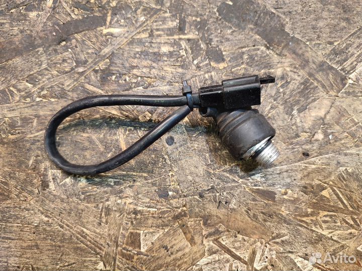 Sv650 98-02 датчик включения вентилятора