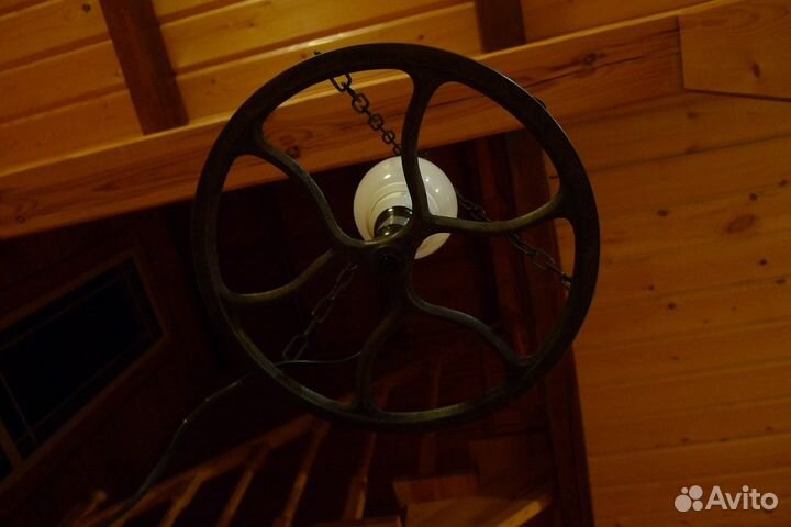 Люстра авторская круглая колесо