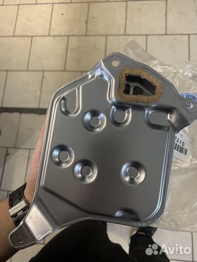 Фильтр оригинальный АКПП Toyota арт. 35330 52010