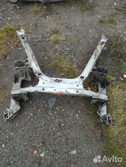 Подрамник передний bмw 7 Е65 бмв 7 Е65 Е66