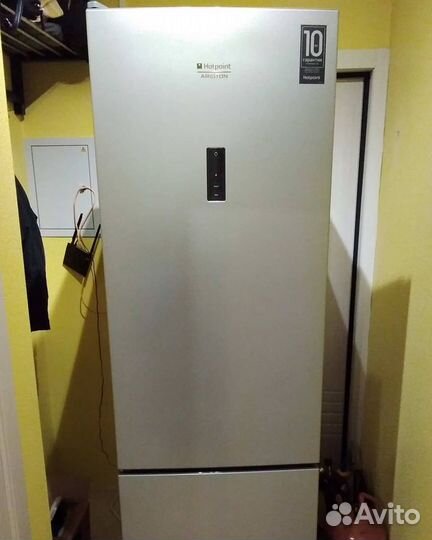 Ремонт стиральных машин Холодильников посудомоек