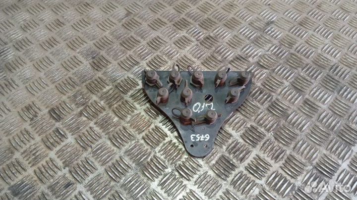 Кронштейн трубок к ящику акб Man Tga Tgs Tgx