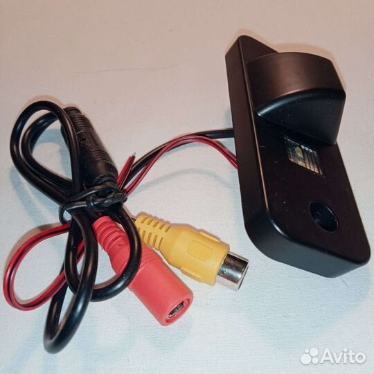 Камера заднего вида автомобиля