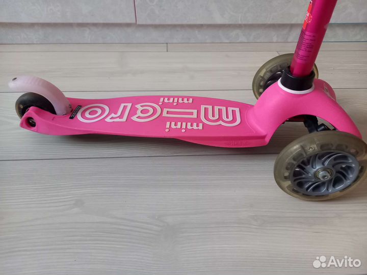 Самокат mini micro deluxe led трехколесный