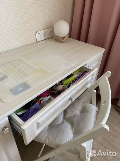 Комплект мебели для девочки