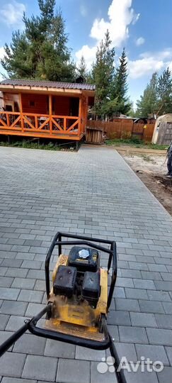 Бригада строителей услуг домов бань печьки ланшафт