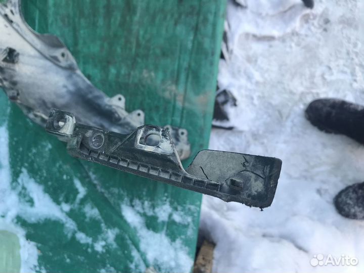 Бампер Хендэ Санта Фе Hyundai Santa Fe 2015-2018 г