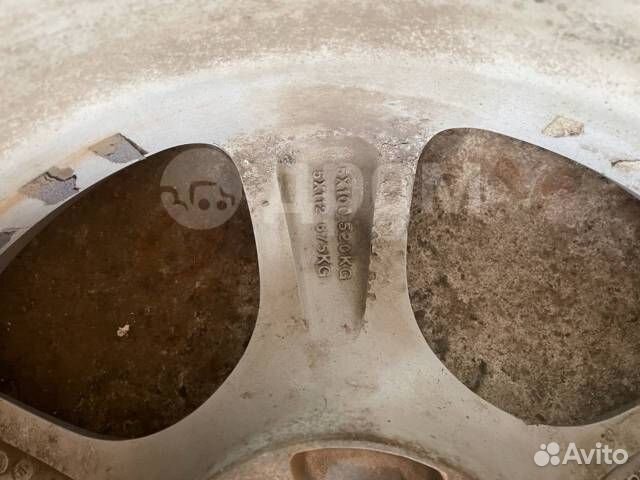 Продам комплект резины на литье 205/55/16