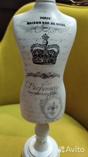 Мини манекен для украшений или ключей