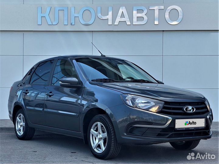 LADA Granta 1.6 МТ, 2021, 15 400 км