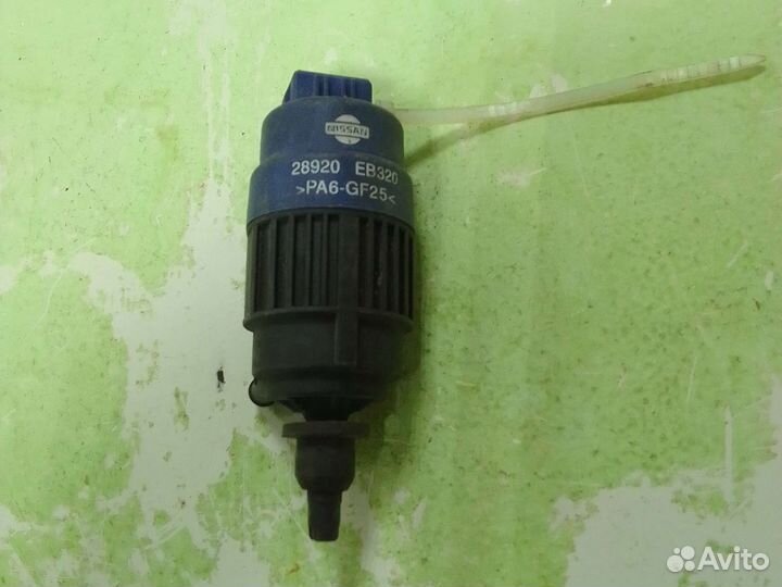 Моторчик омывателя фар Nissan Navara D40 пикап YD2