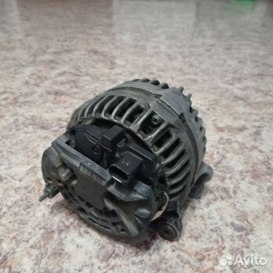 Генератор на Рено