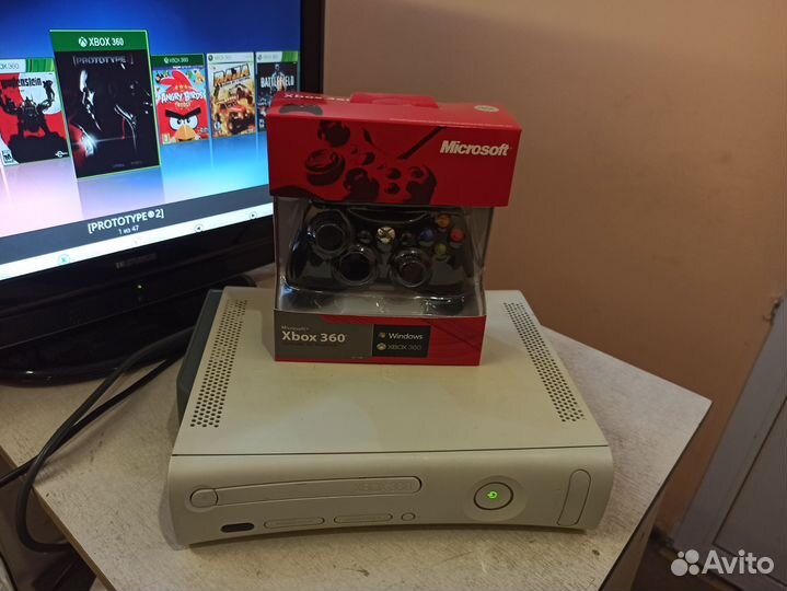Xbox 360 прошитый freeboot 320gb