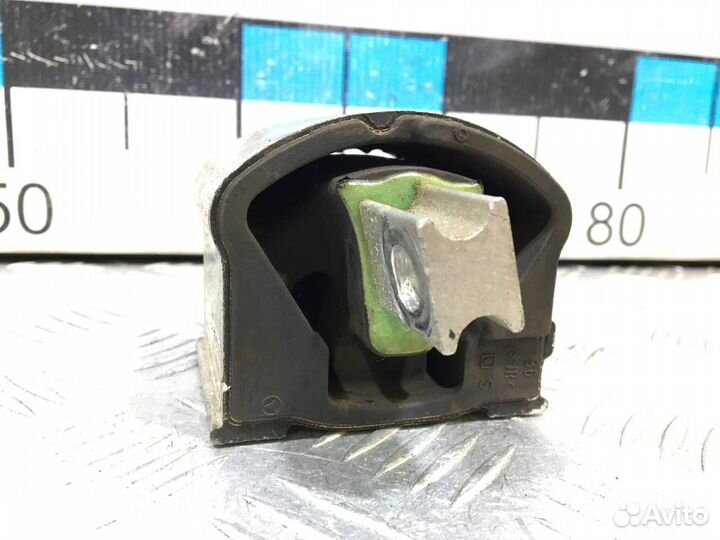 Б/У Опора кпп W213#001