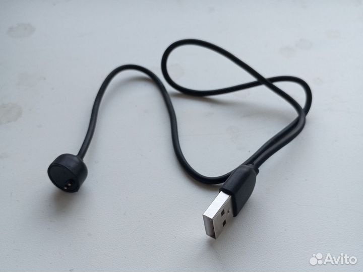 Зарядка для смарт часов xiaomi mi band 5/6/7