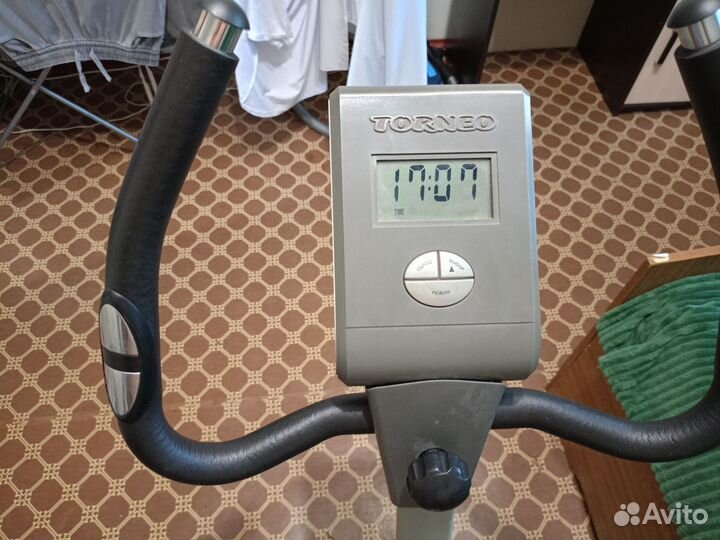 Велотренажер torneo