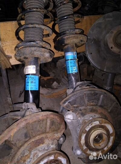 Амортизаторы передние пассат Б-6