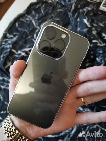 iPhone 15 Pro, 128 ГБ