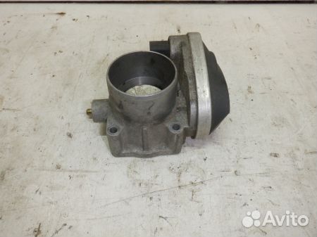 Дроссельная заслонка 8200190230