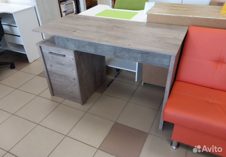 Стол письменный с ящиком Денвер