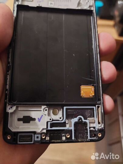 Рамка на samsung galaxy а 51