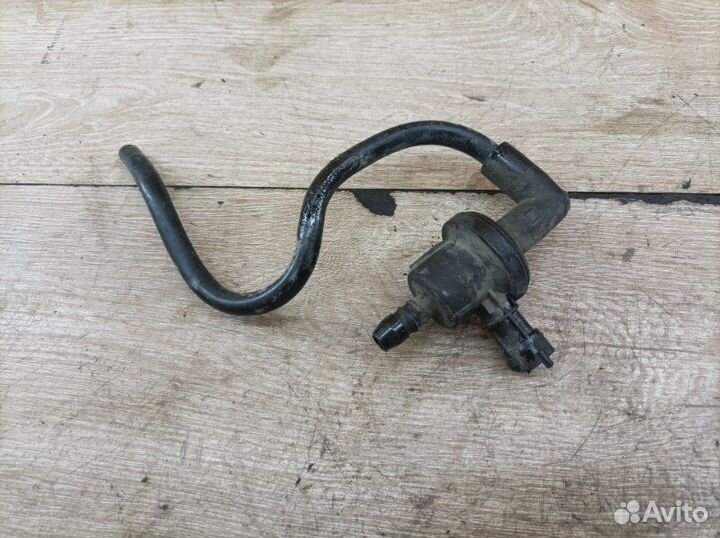 Клапан вакуумный Opel Zafira B Z18XER 2006