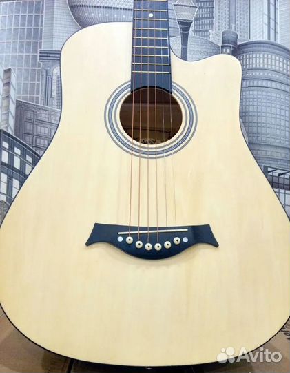 Новая акустическая гитара Belucchi