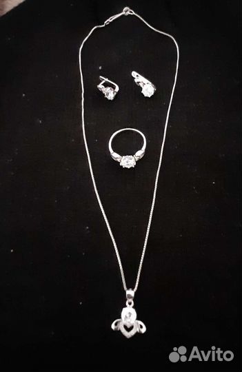 Серьги и кольцо серебра 925 пробы
