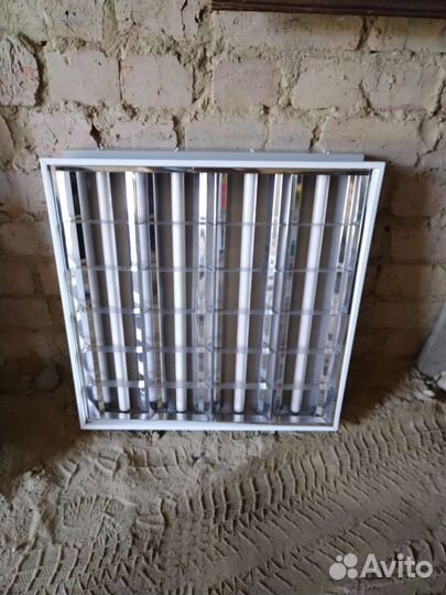 Светильник потолочный