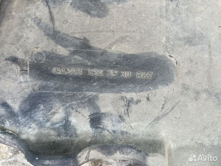 Защита двигателя Mercedes Benz W203 M271