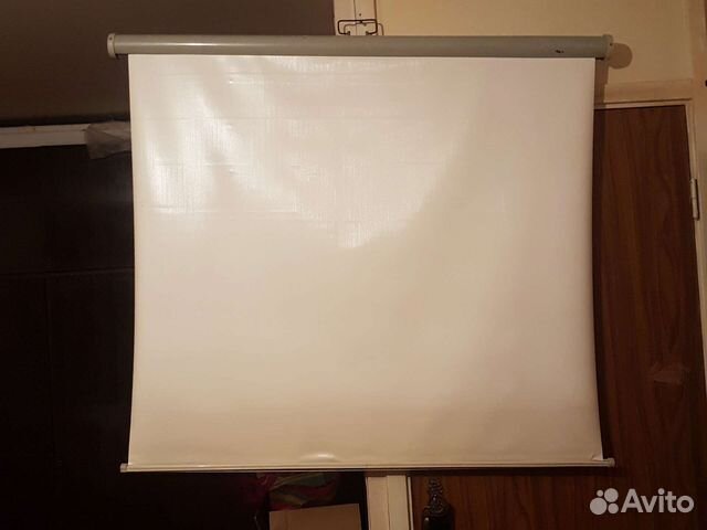 Экран для проектора рулонный купить в Москве | Электроника | Авито