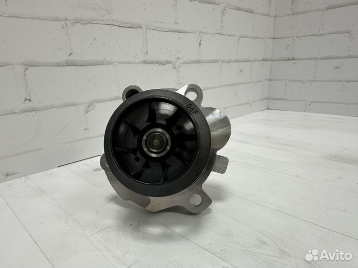 Насос системы охлаждения (помпа) VAG 06F121011