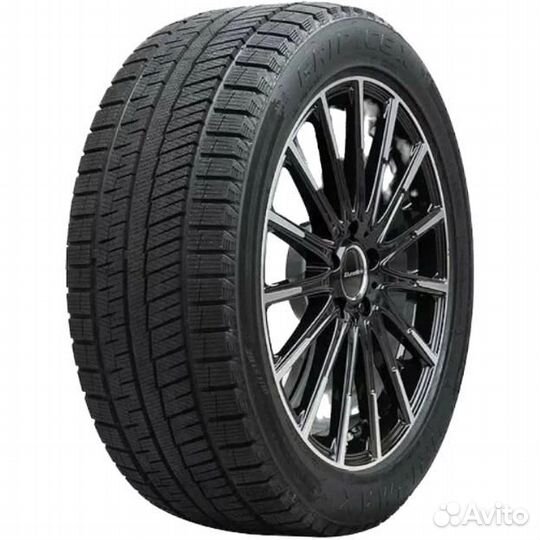 Gripmax Grip Ice X 275/45 R21 110H