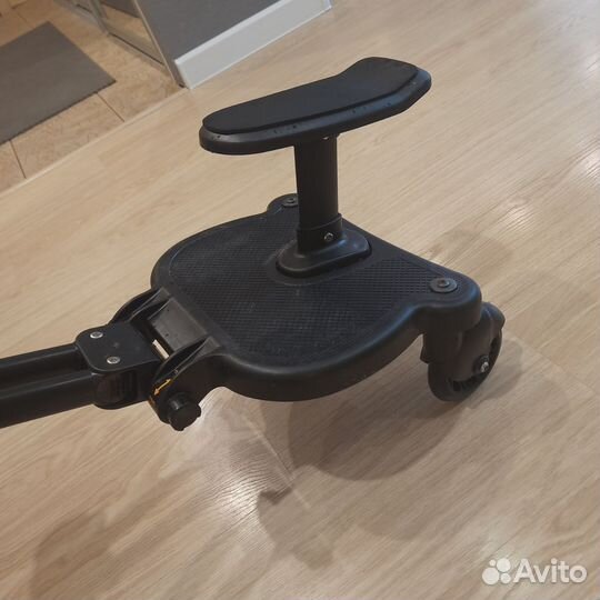 Подставка-подножка для старшего ребёнка на коляску