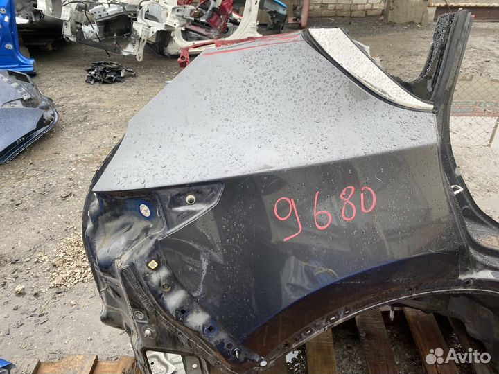 Крыло Б/У kbyw70410