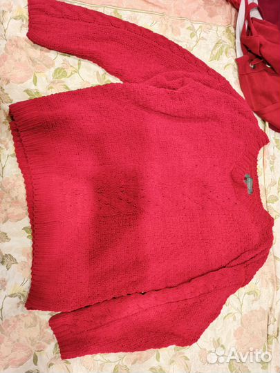 Красные вещи пакетом 46
