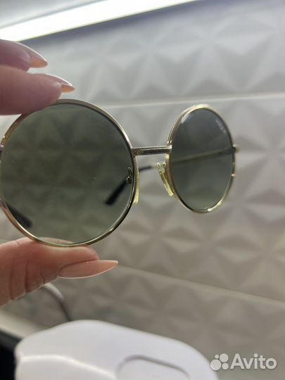 Солнцезащитные очки женские vogue