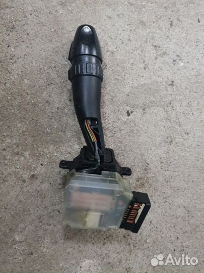 Подрулевой переключатель поворотников Hyundai