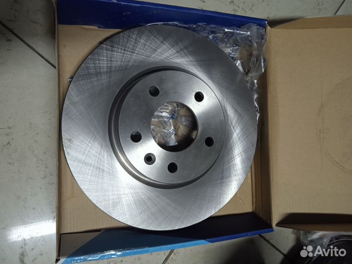 Диск тормозной передний Chevrolet Cruze