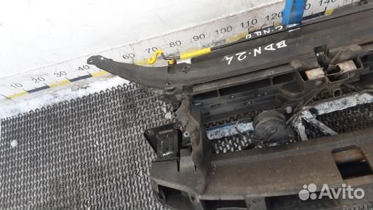 Передняя панель крепления облицовки (телевизор) sk