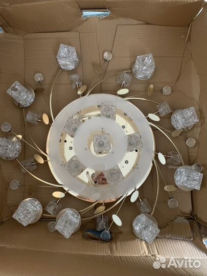 Люстра потолочная